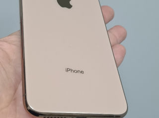 iPhone Xs Max gold 512gb la 4500 lei