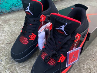 Nike Air Jordan 4 Retro Red Thunder foto 5