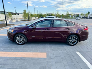 Ford Fusion foto 1