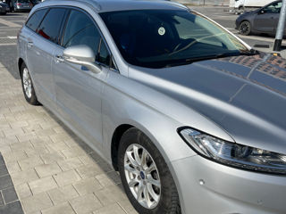 Ford Mondeo foto 3