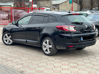 Renault Megane foto 4