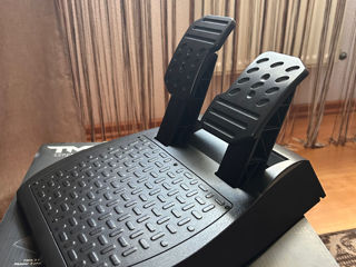 Vând volan Thrustmaster TMX foto 3