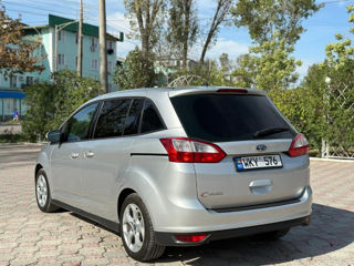 Ford Grand C-MAX foto 4