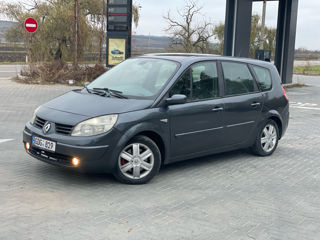 Renault Grand Scenic foto 3