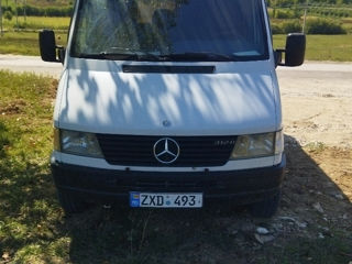 Mercedes Sprinter foto 3