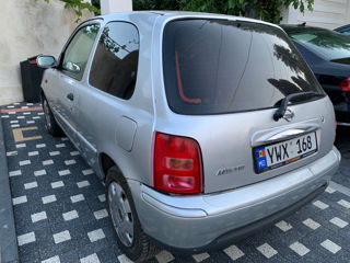 Nissan Micra foto 4