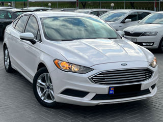 Ford Fusion фото 4