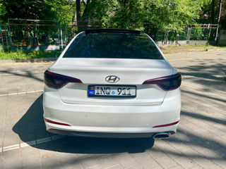 Hyundai Sonata foto 6