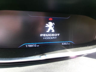 Peugeot 5008 foto 4