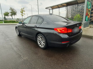 BMW 5 Series foto 6