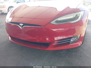 Tesla Model S foto 9