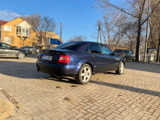 Audi A4 foto 4