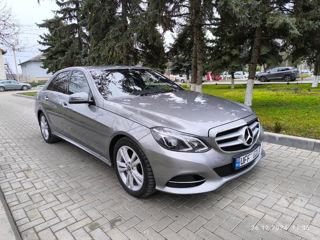 Mercedes E-Class foto 4