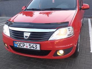 Dacia Logan foto 2