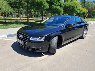 Audi A8 foto 1