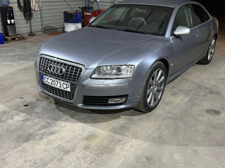 Audi A8 foto 9