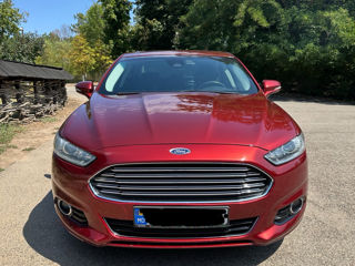 Ford Fusion foto 1