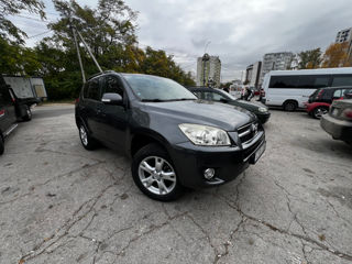 Toyota Rav 4 foto 2