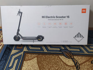 Xiaomi Mi Electric Scooter 1S.