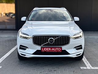 Volvo XC60 foto 2