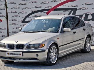 BMW 3 Series foto 2