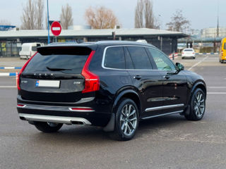 Volvo XC90 foto 8