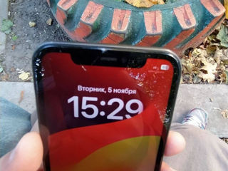 iPhone 11 Blak foto 2