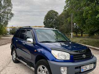 Toyota Rav 4 foto 9