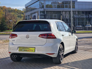 Volkswagen Golf foto 6