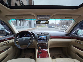 Lexus LS Series foto 5