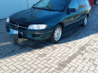 Opel Omega