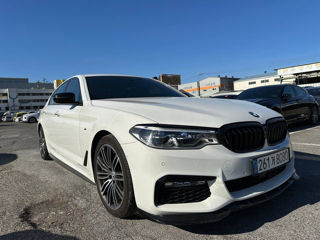 BMW 5 Series foto 2