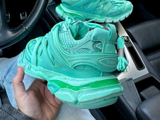 Balenciaga Track Tiffany Blue foto 4