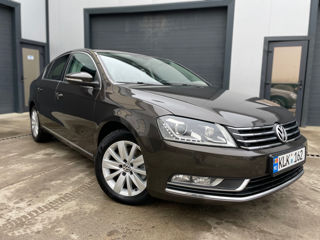 Volkswagen Passat foto 4