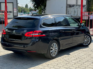 Peugeot 308 foto 5