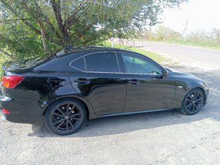 Lexus IS Series foto 3