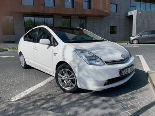 Toyota Prius foto 3