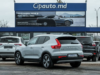 Volvo XC40 foto 2