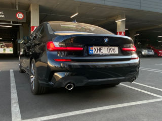 BMW 3 Series foto 2