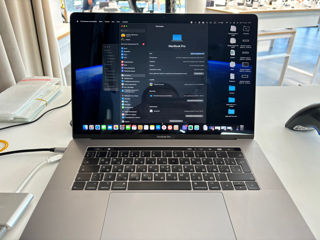 Vind Apple Macbook Pro 15-inch, 2018 I7 32gb Ram 4gb Video Baterie Noua