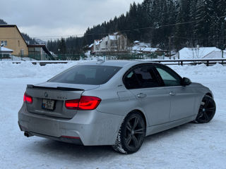 BMW 3 Series foto 4