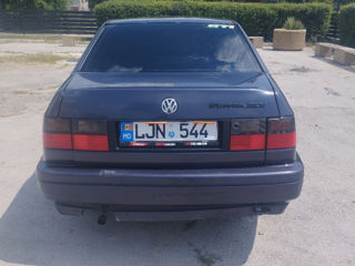 Volkswagen Vento foto 9