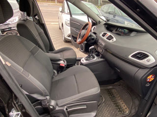 Renault Grand Scenic foto 15