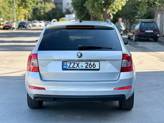 Skoda Octavia foto 4