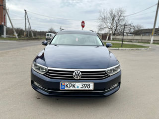 Volkswagen Passat foto 4