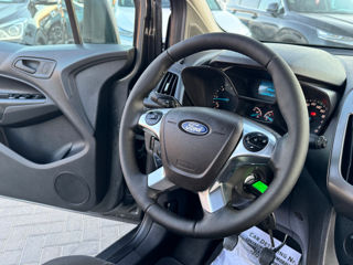 Ford Tourneo Connect foto 9