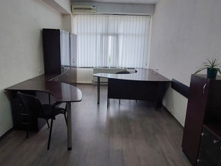 Oficiu mobilat de 23,20 m2 pentru 2 persoane pe str. Tighina 65 foto 1