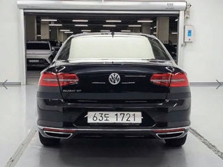 Volkswagen Passat foto 3