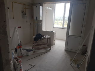 Vatra, 1 dorm + living ,etajul 9/10, 45m2, de mijloc, Bloc Nou,  Autonomă.. foto 8