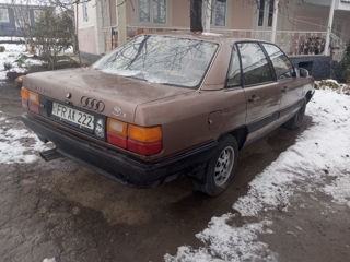 Audi 100 foto 4